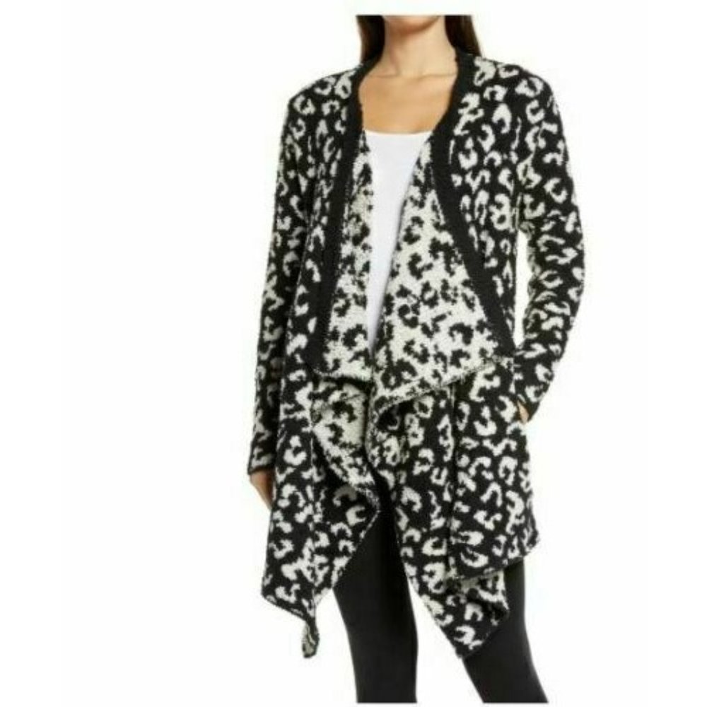 UGG Woman's Sz S Phoebe Black White Cheetah Print Fluffy Sweater Wrap Cardigan